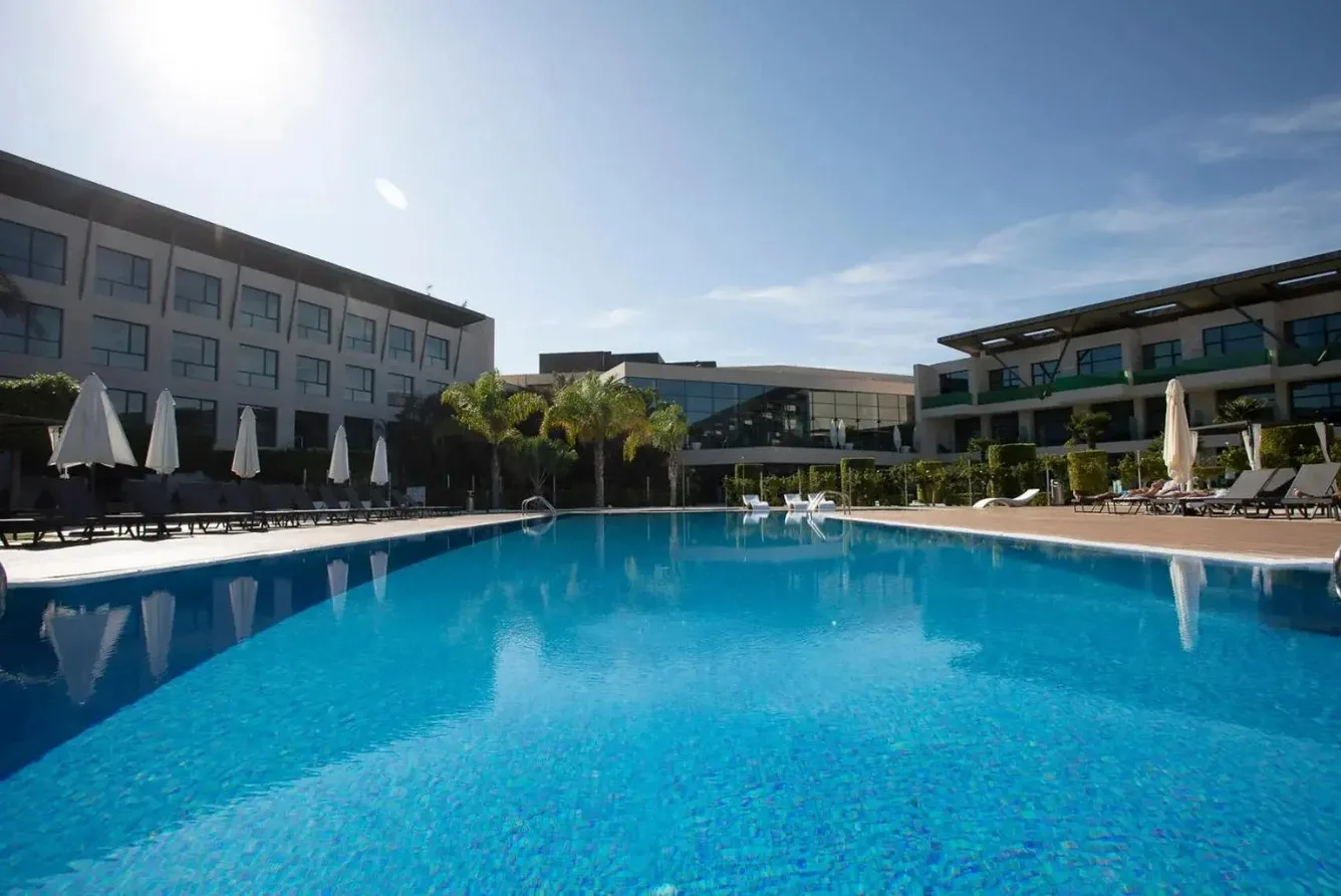 La Finca Golf Resort 5* — SPA, PADEL EN SPORT