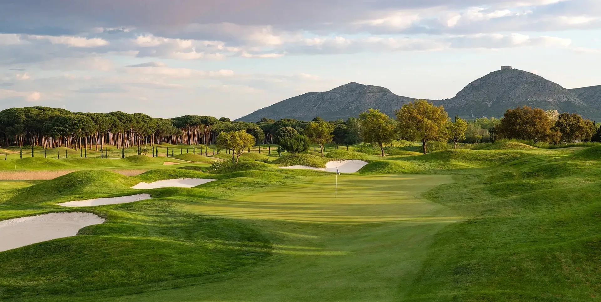 Terraverda Emporda Golf 4* — GOLF OP EMPORDÀ: LINKS EN FOREST